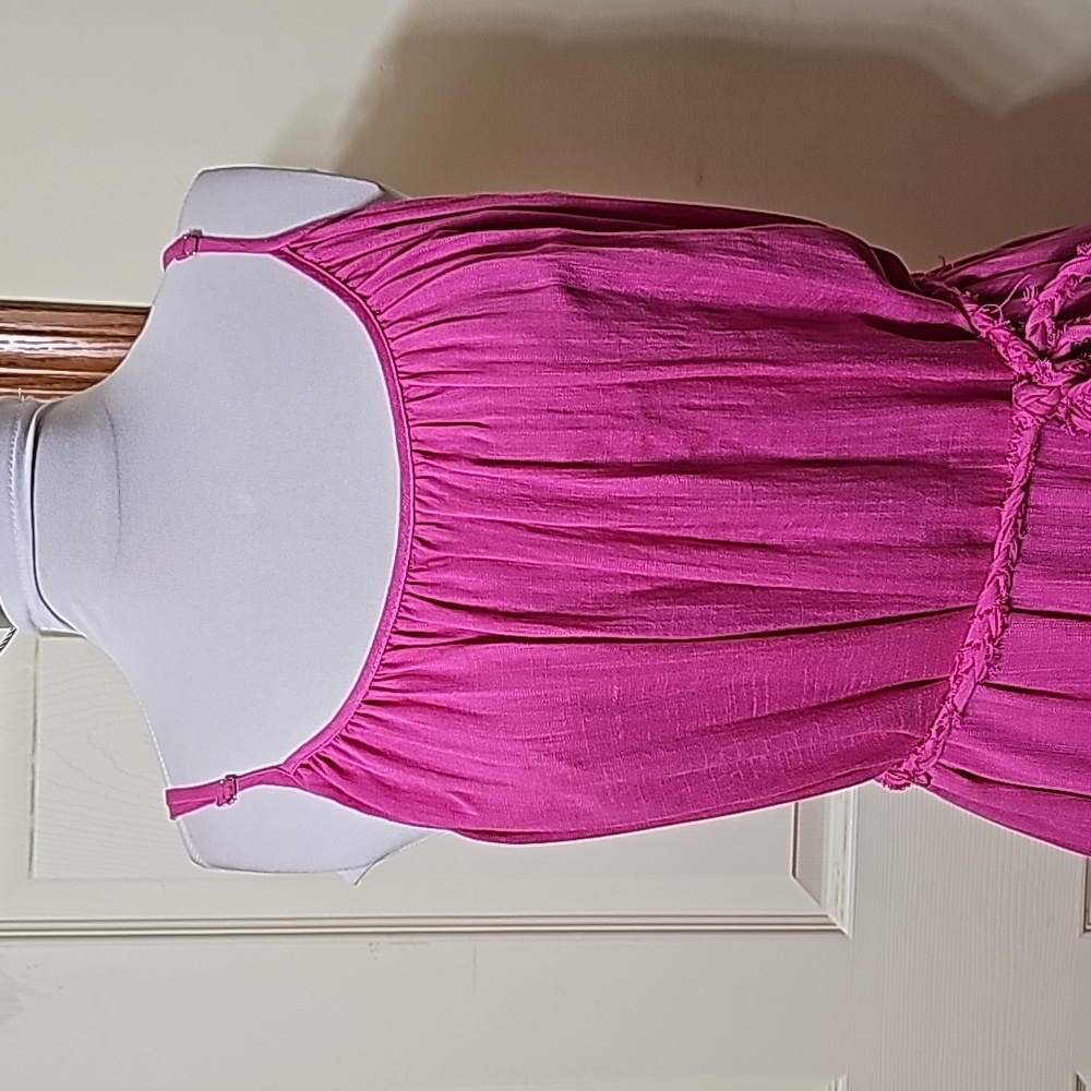 Sugar  + lips dress - Picture 2 of 8